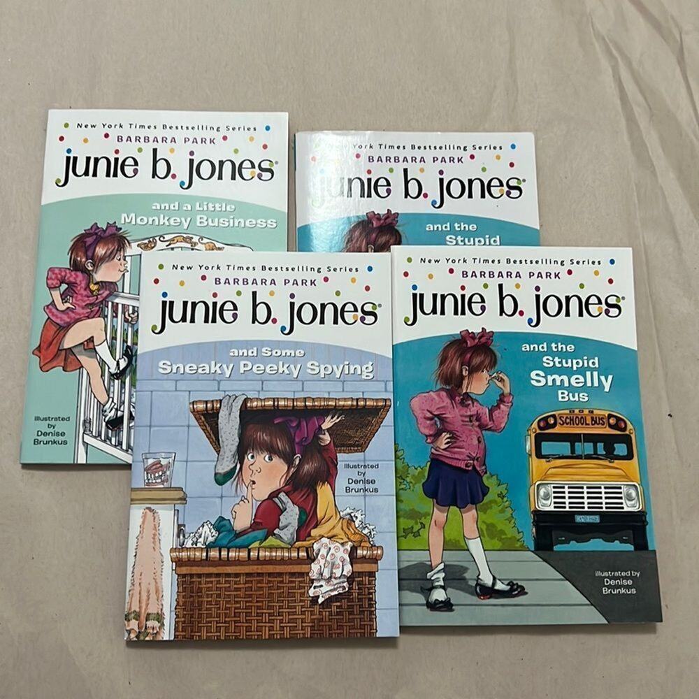 BARBARA PARK JUNIE B. JONES BUNDLE‎ BOOKS NWT